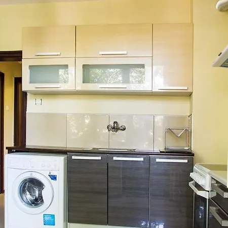 Lovely Spacious 2 Bedroom Downtown Sofia